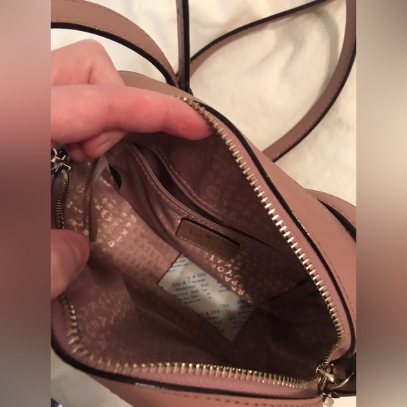 Kate Spade Cross Body Camera Bag - Picture 9 of 10